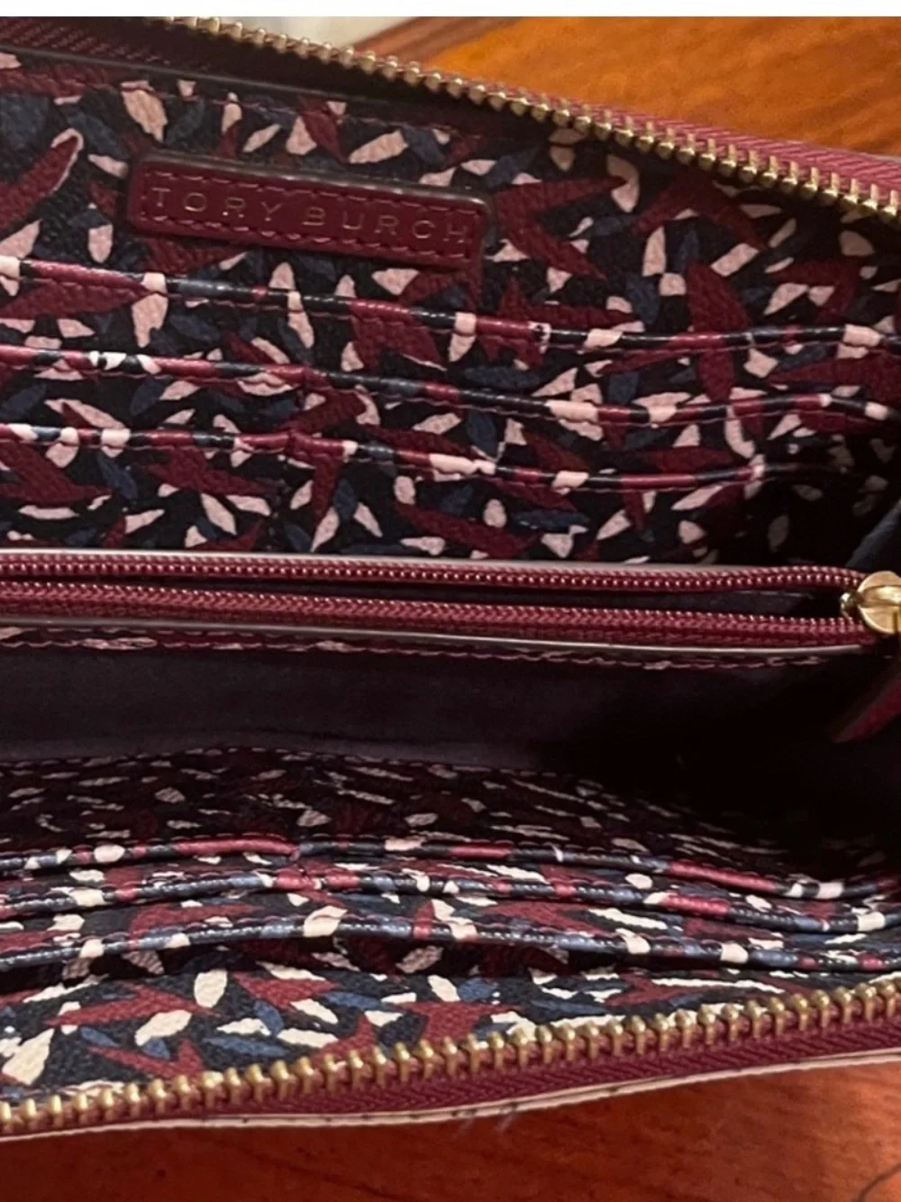 Tory Burch Cream and Maroon Printed Zip Wallet with Gold Logo